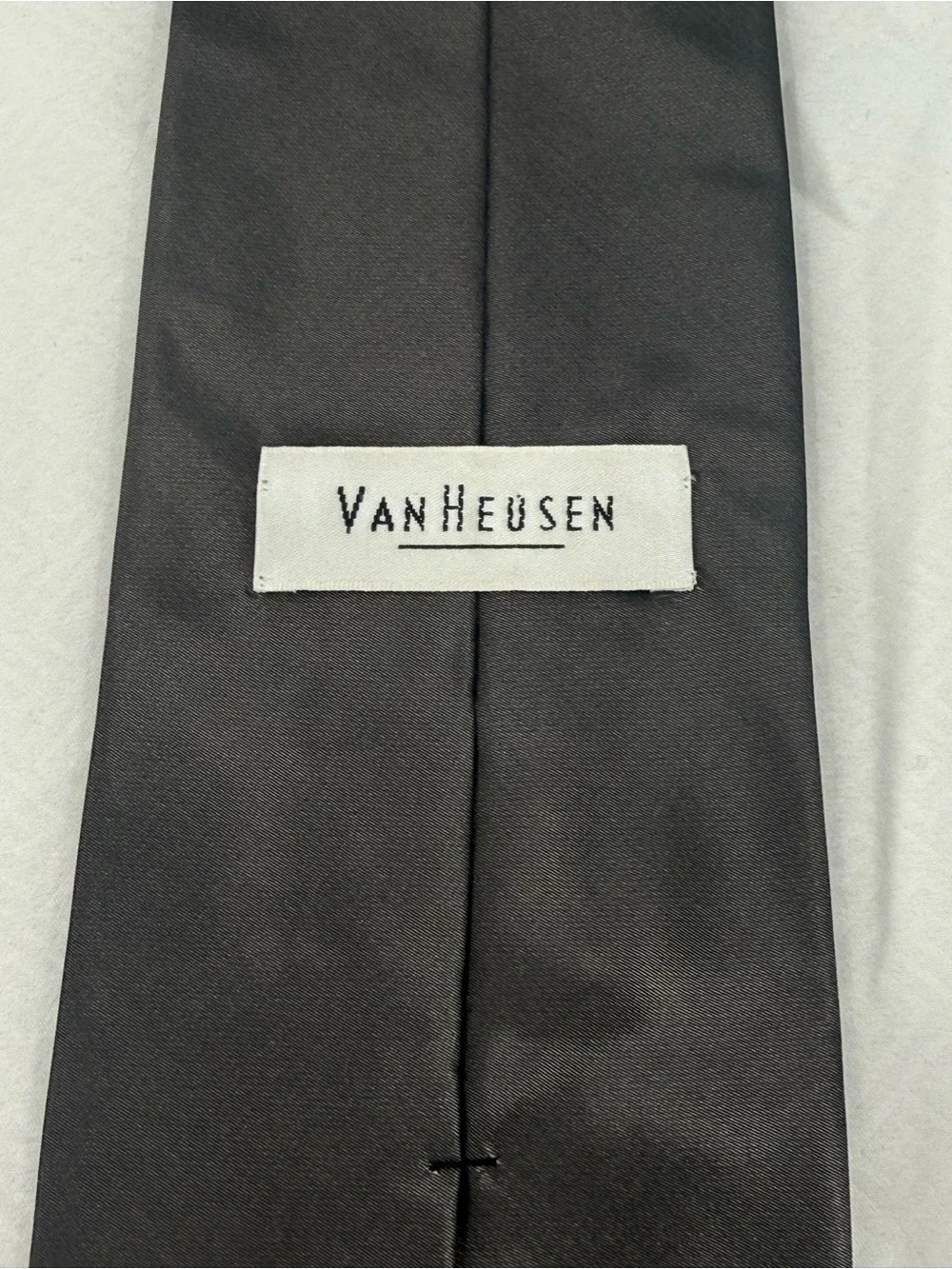 Van Heusen made in Italy Black Solid Silk Tie